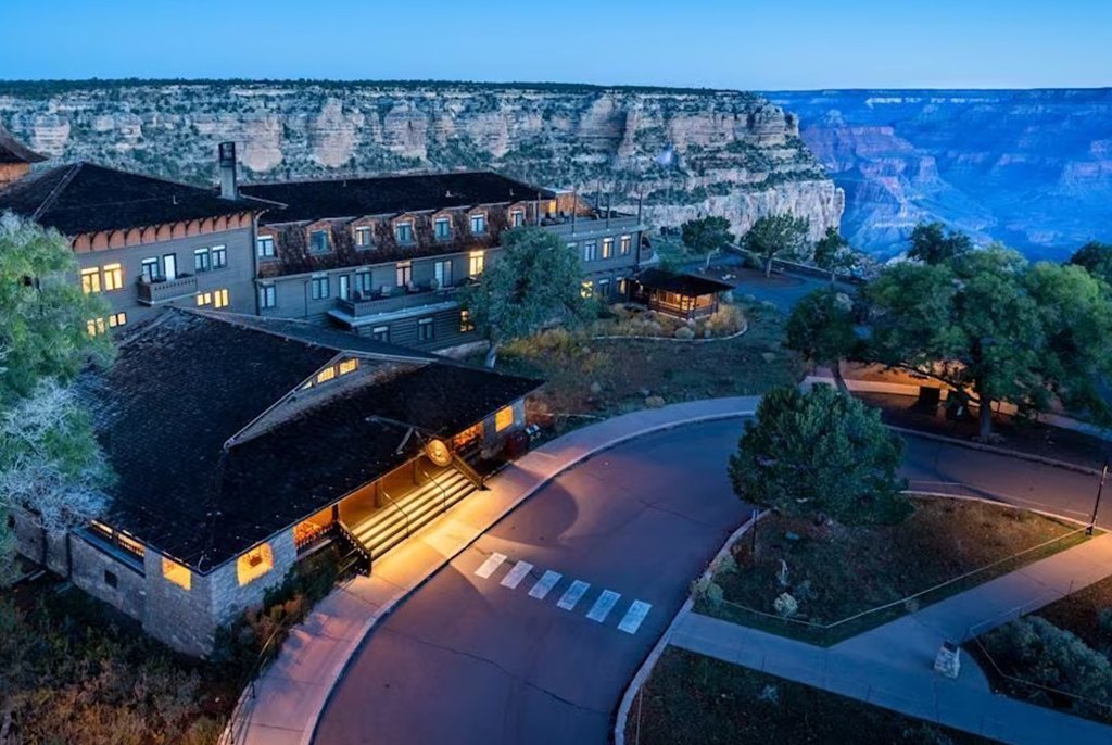 El Tovar - Grand Canyon Hotel